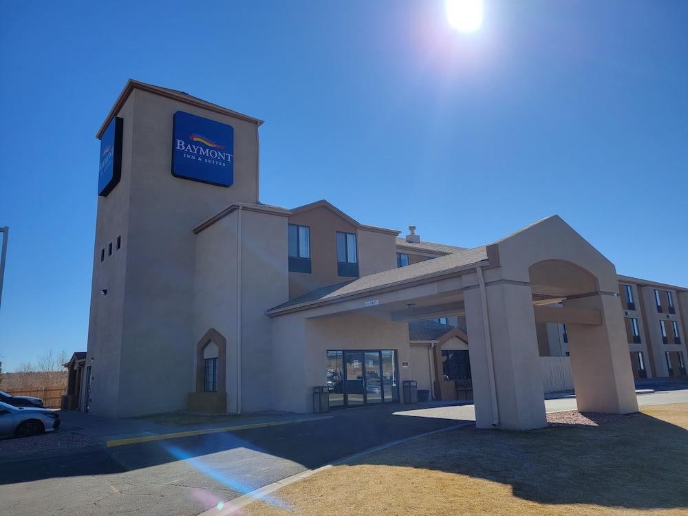 Baymont By Wyndham Pueblo Hotel Eksteriør billede